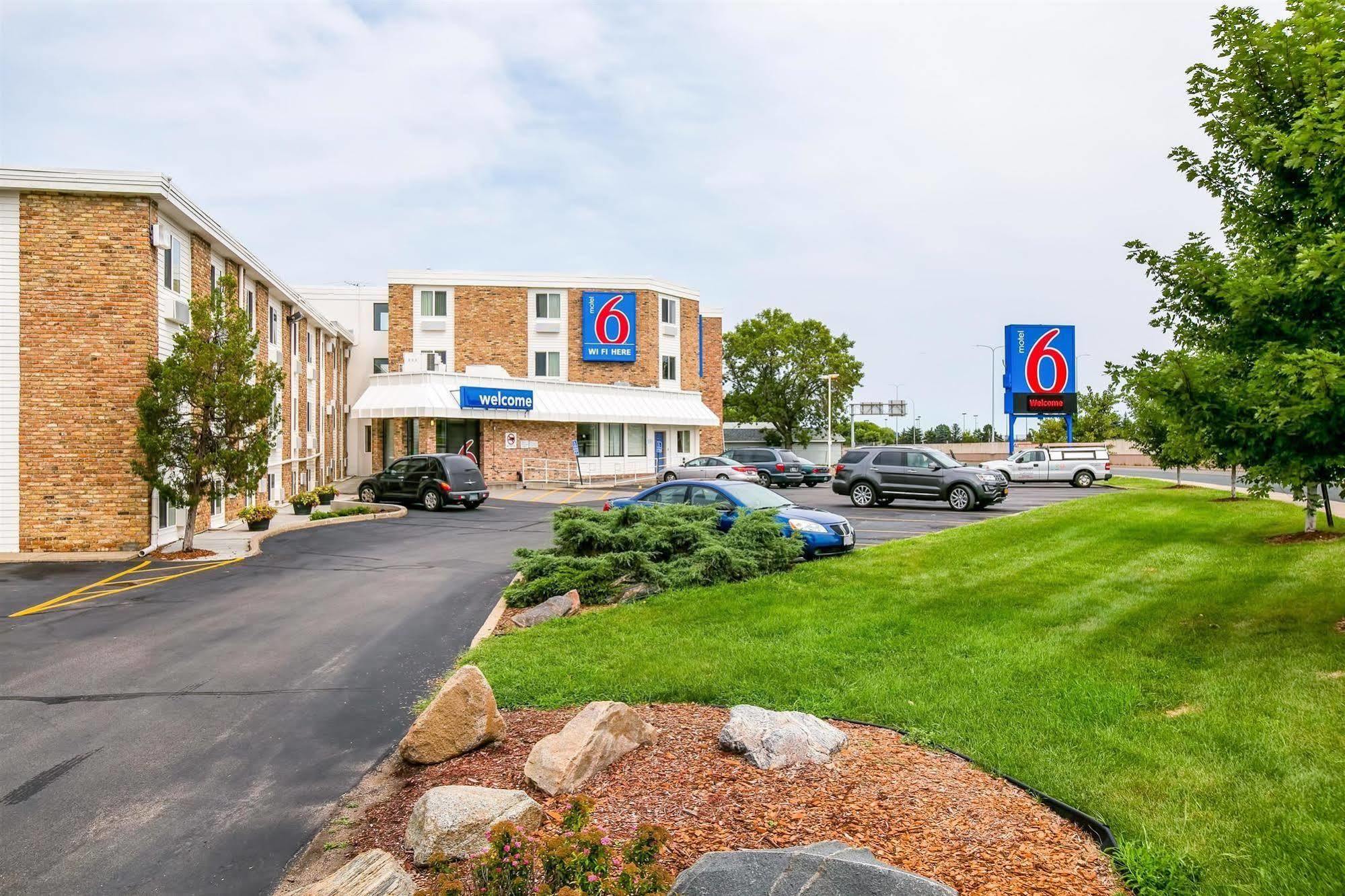 Motel 6 Minneapolis Airport - Mall Of America Exterior foto