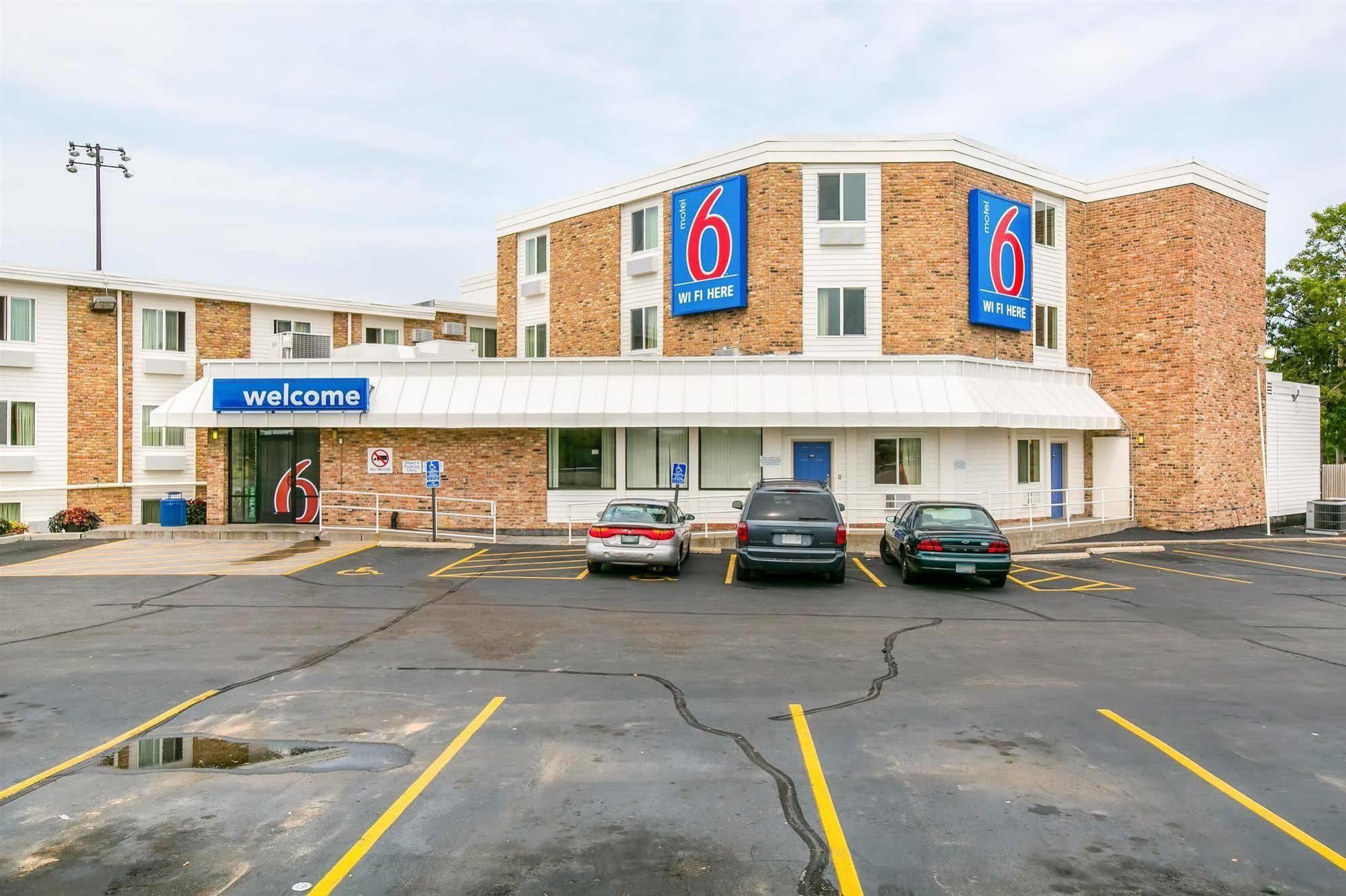 Motel 6 Minneapolis Airport - Mall Of America Exterior foto